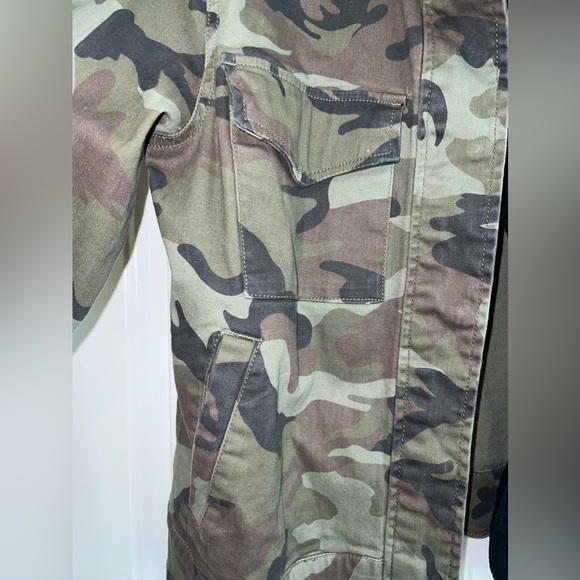 SANCTUARY Camouflage SNAP FRONT JACKET - Picture 4 of 9